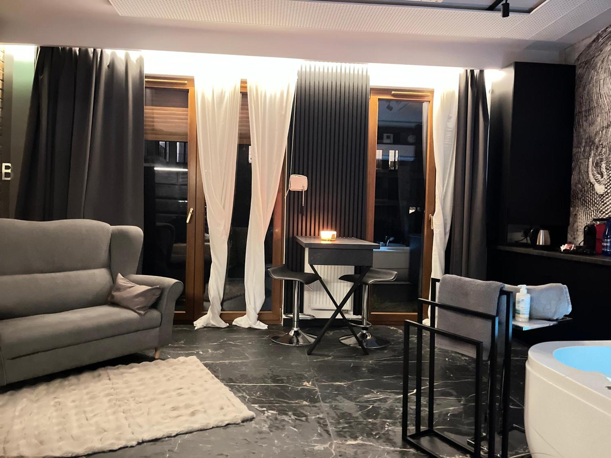 Jacuzzi Rakowicka Top Apartments Krasków Εξωτερικό φωτογραφία