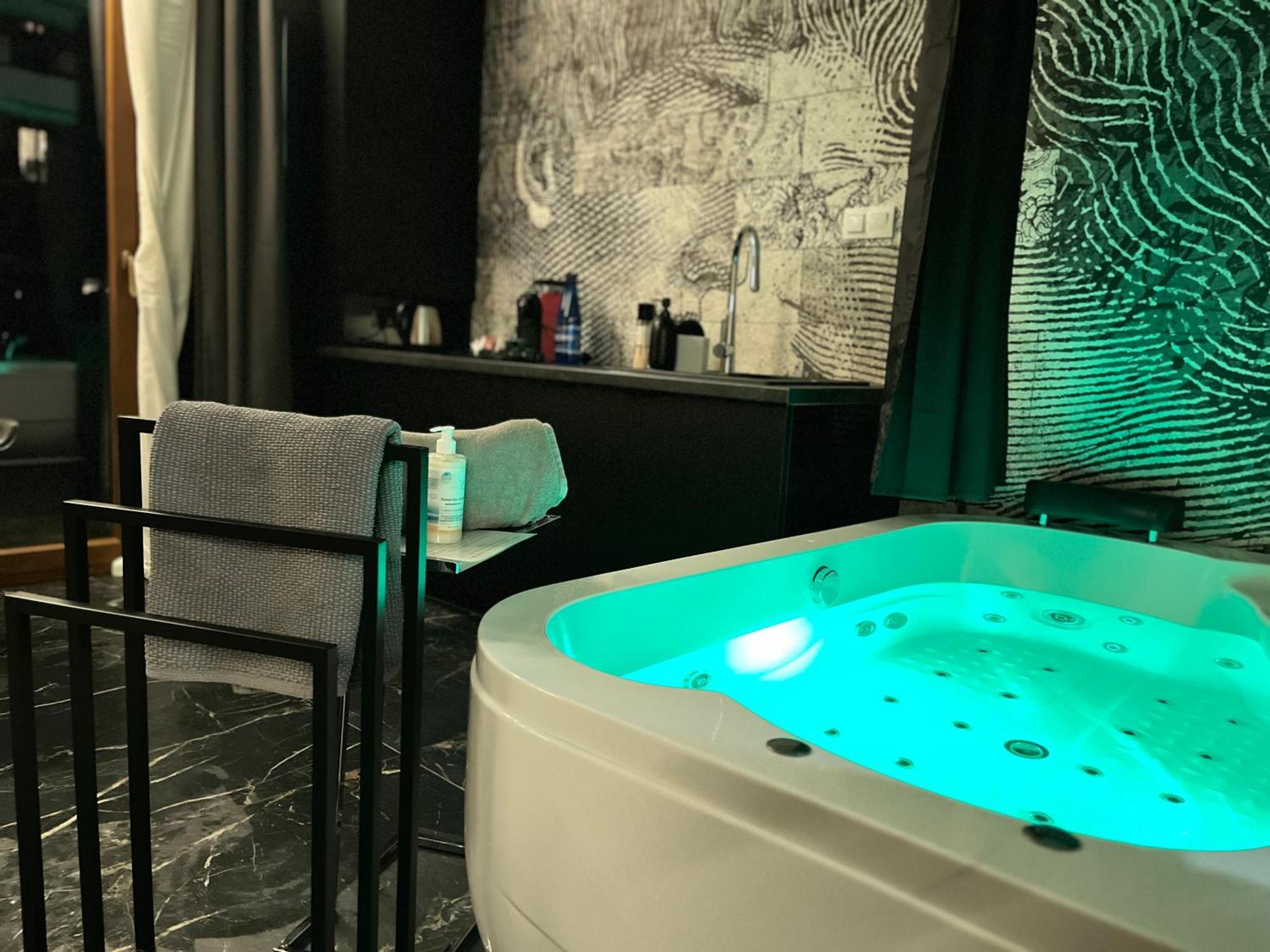 Jacuzzi Rakowicka Top Apartments Krasków Εξωτερικό φωτογραφία