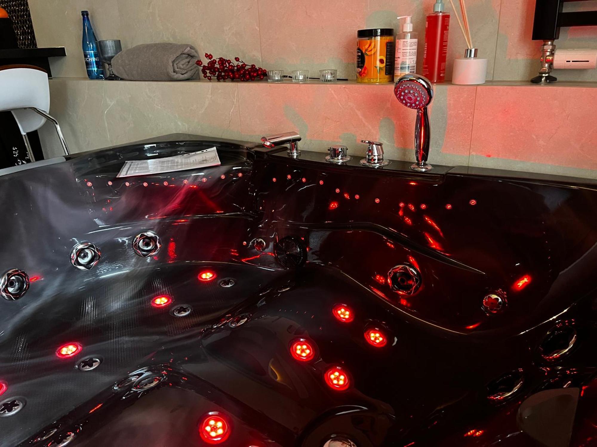 Jacuzzi Rakowicka Top Apartments Krasków Εξωτερικό φωτογραφία